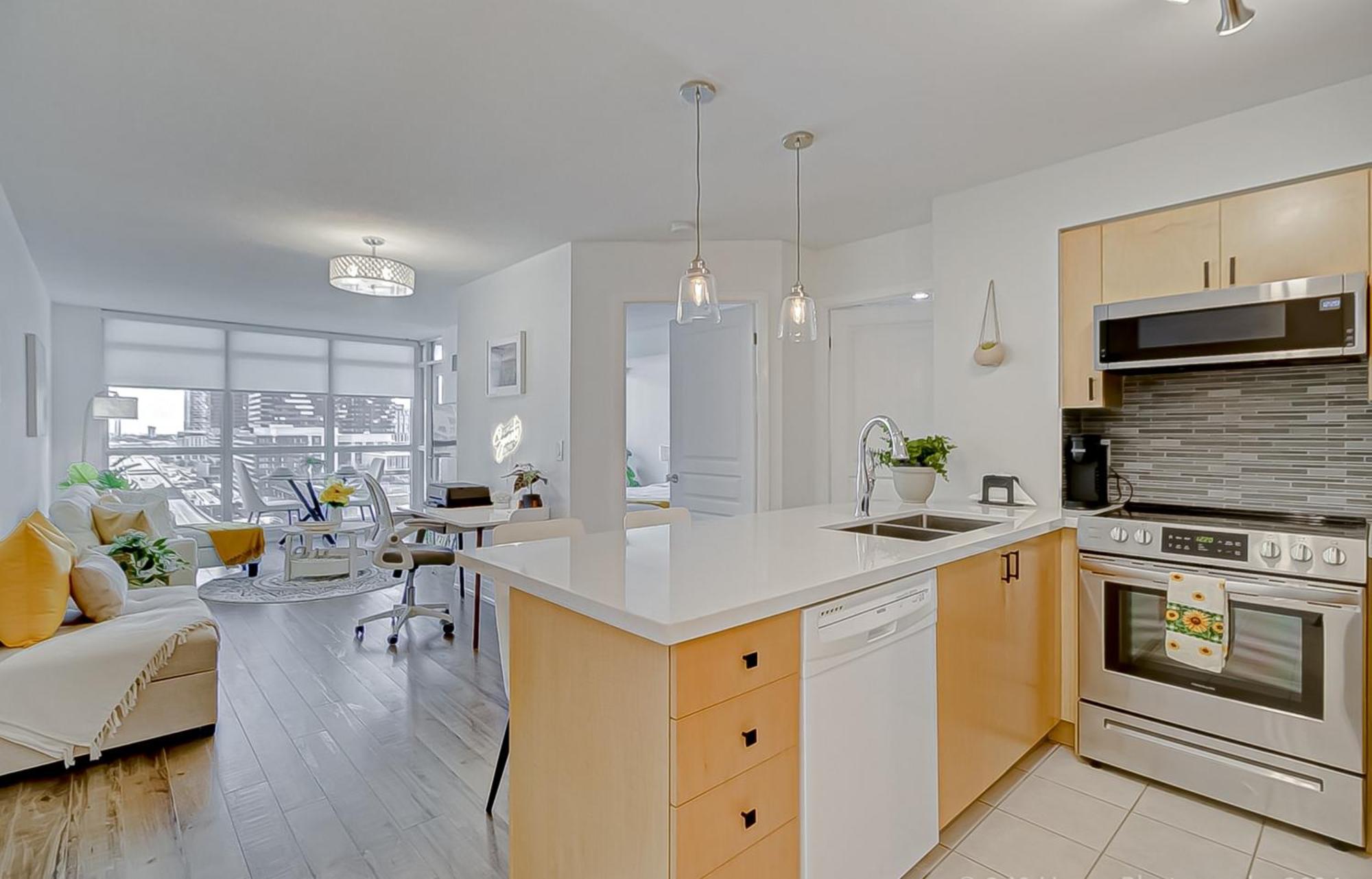 Globalstay Yonge St Condos Торонто Екстериор снимка