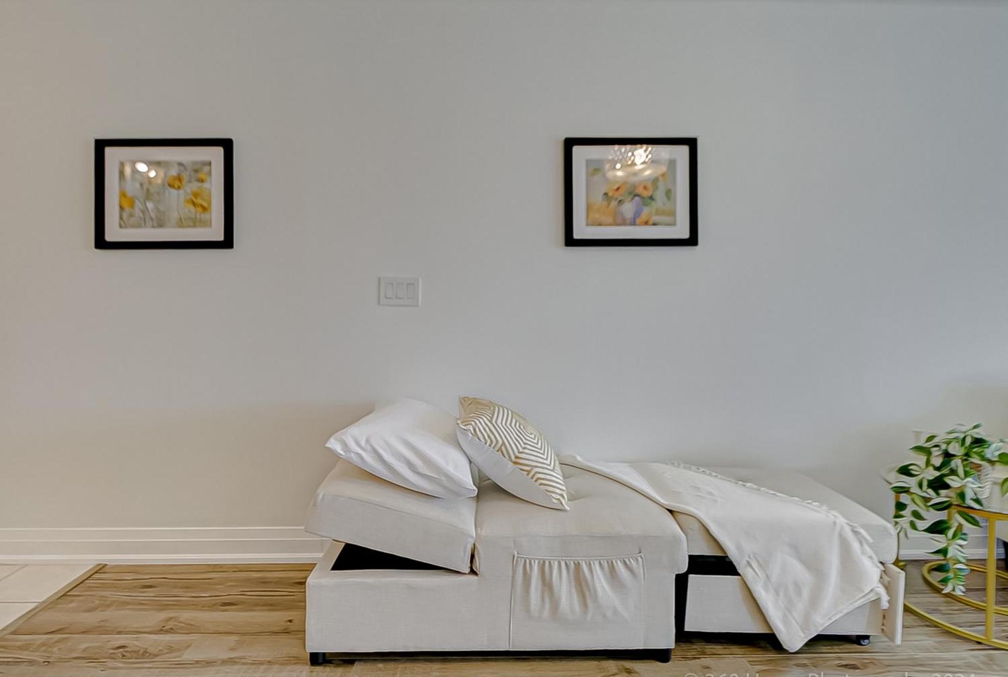 Globalstay Yonge St Condos Торонто Екстериор снимка