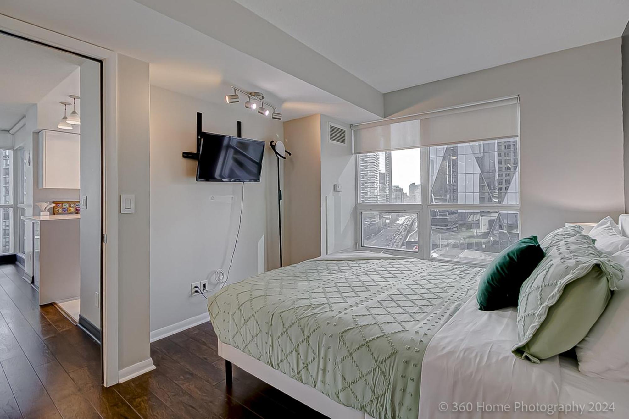 Globalstay Yonge St Condos Торонто Екстериор снимка